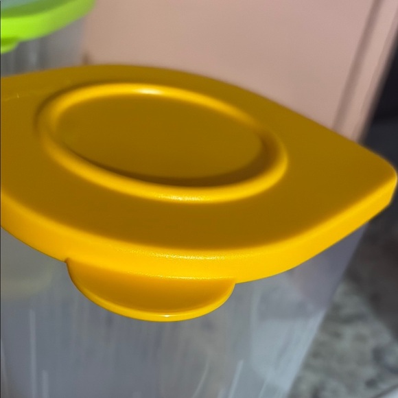 Colorful Stackable Kitchen Storage Containers - Picture 5 of 7